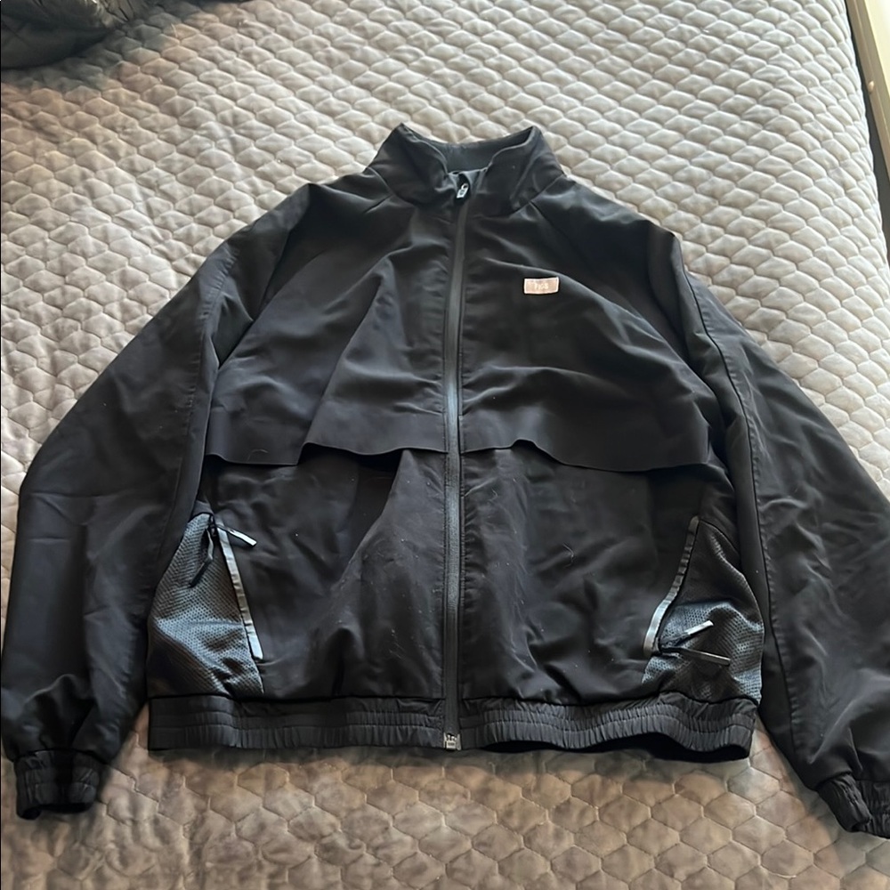 FIGS Sydney Scrub Jacket